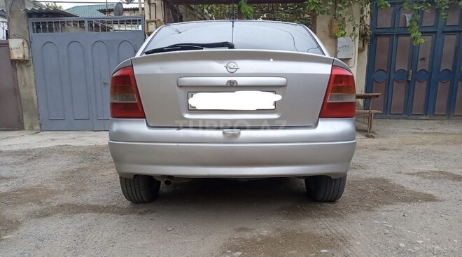 Opel Astra 2000, 375,000 km - 1.4 l - Bakı