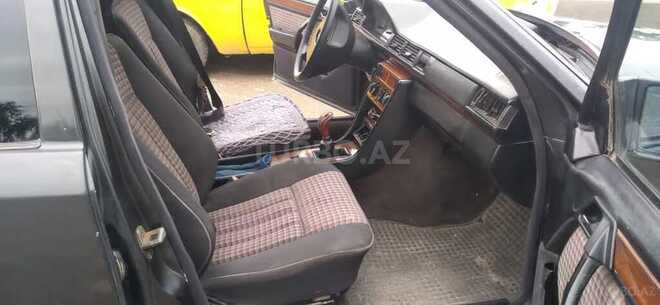Mercedes E 220 1991, 43,000 km - 2.2 л - Lənkəran