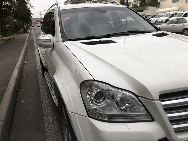 Mercedes GL 550 2009, 179,900 km - 5.5 l - Bakı