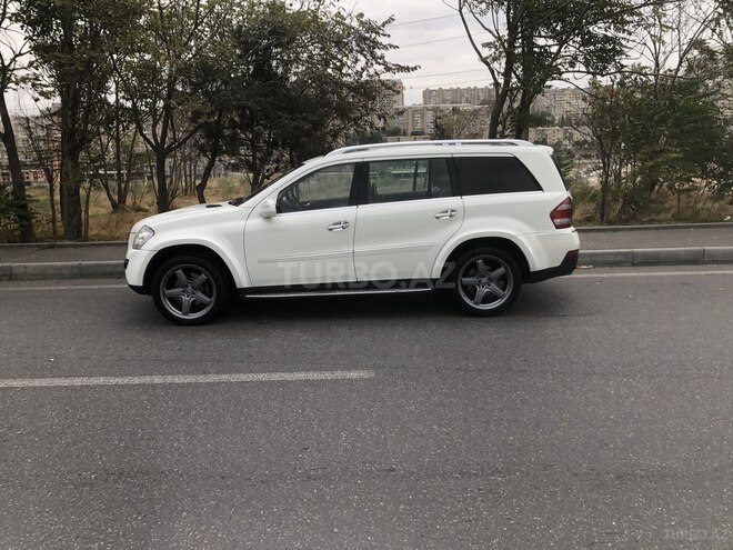 Mercedes GL 550 2009, 179,900 km - 5.5 l - Bakı