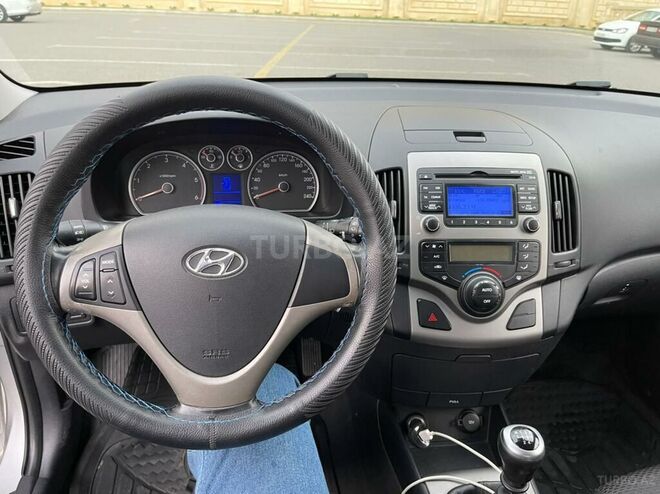 Hyundai i30 2008, 185,000 km - 1.6 л - Bakı