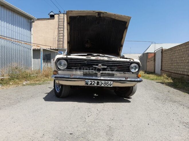 GAZ 24 1988, 110,000 km - 2.4 л - Gəncə