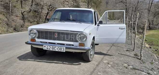 LADA (VAZ) 21011 1972, 550,000 km - 1.3 l - Lerik