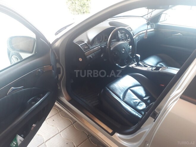 Mercedes E 240 2003, 280,000 km - 2.6 l - Sumqayıt