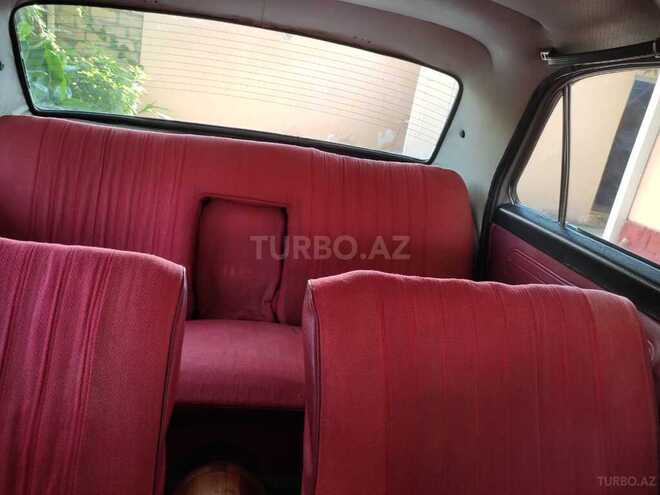 GAZ 24 1979, 150,000 km - 2.5 l - Sumqayıt
