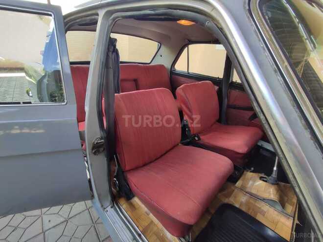 GAZ 24 1979, 150,000 km - 2.5 l - Sumqayıt