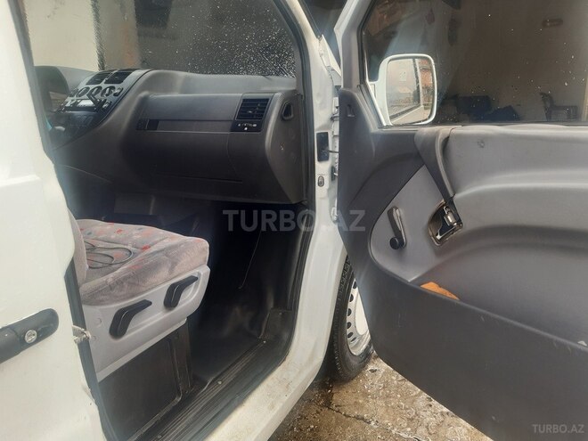 Mercedes Vito 1999, 174,000 km - 2.3 l - Lənkəran