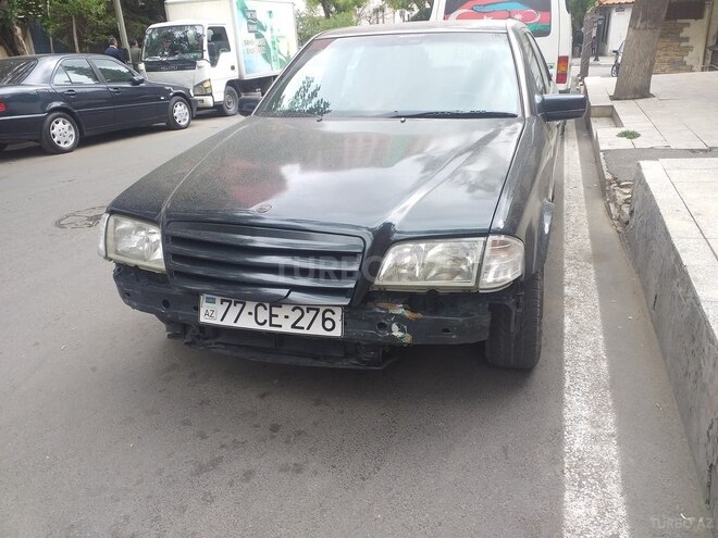 Mercedes C 230 1997, 300,000 km - 2.3 l - Bakı