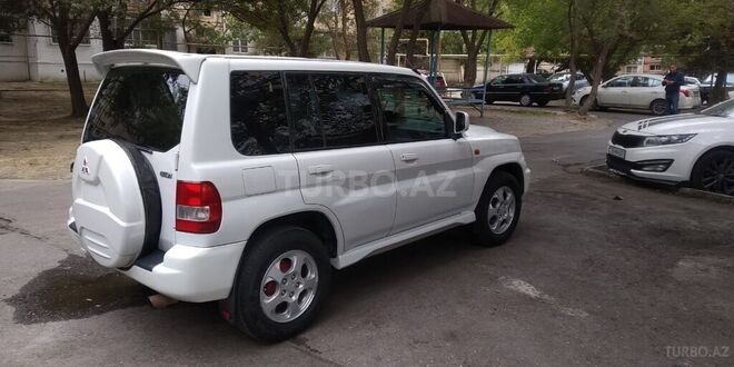 Mitsubishi Pajero io 2000, 172,000 km - 2.0 l - Bakı