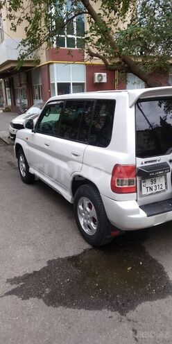 Mitsubishi Pajero io 2000, 172,000 km - 2.0 l - Bakı