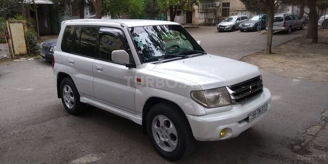 Mitsubishi Pajero io 2000, 172,000 km - 2.0 l - Bakı