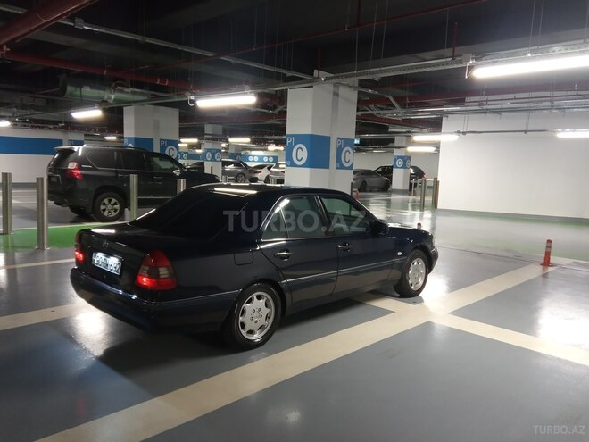 Mercedes C 180 1996, 380,000 km - 1.8 l - Bakı