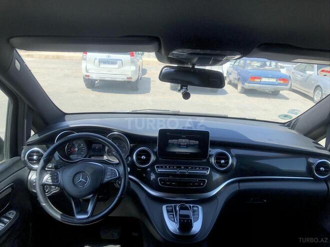 Mercedes V 220 2014, 360,000 km - 2.2 l - Bakı
