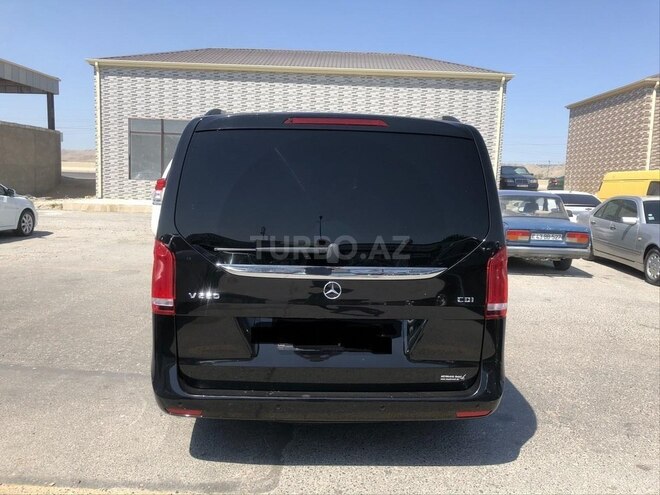 Mercedes V 220 2014, 360,000 km - 2.2 l - Bakı
