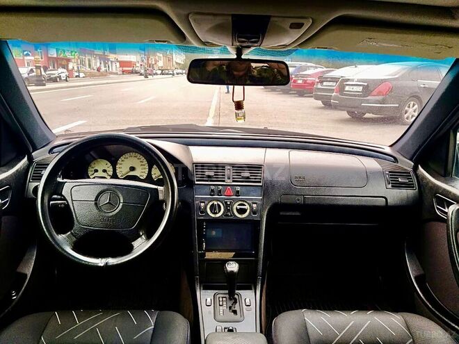 Mercedes C 240 1999, 196,000 km - 2.4 л - Bakı
