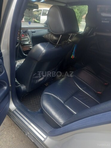 Mercedes E 320 1996, 403,000 km - 3.2 l - Bakı