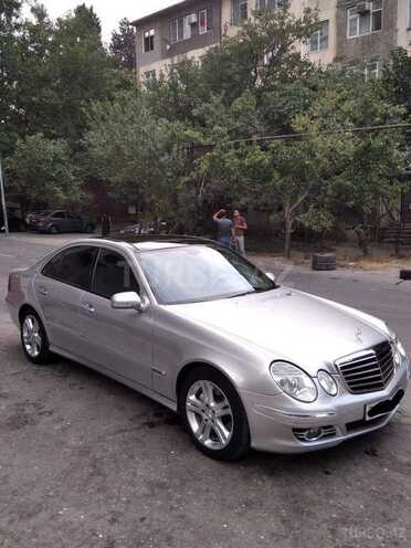 Mercedes E 350 2007, 262,000 km - 3.5 l - Bakı