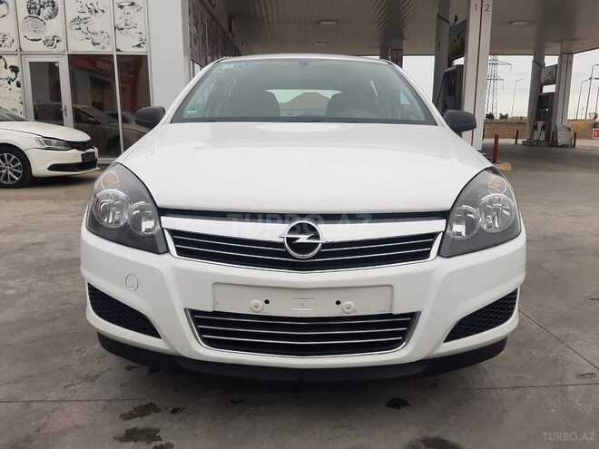 Opel Astra 2009, 143,000 km - 1.4 l - Bakı