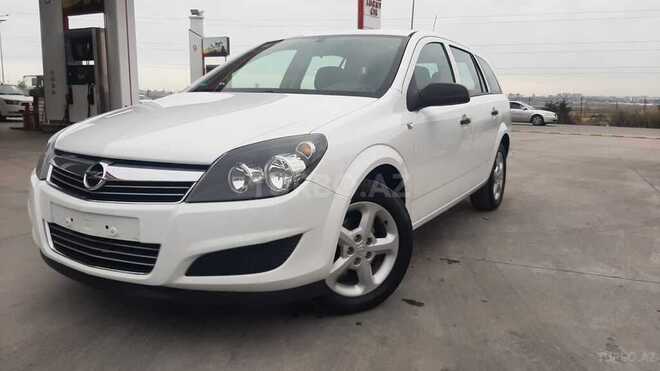Opel Astra 2009, 143,000 km - 1.4 l - Bakı
