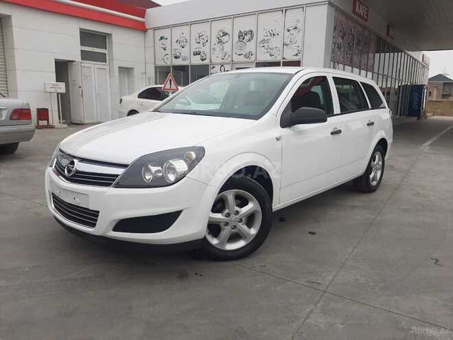 Opel Astra 2009, 143,000 km - 1.4 l - Bakı