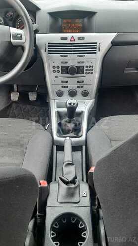 Opel Astra 2009, 143,000 km - 1.4 l - Bakı