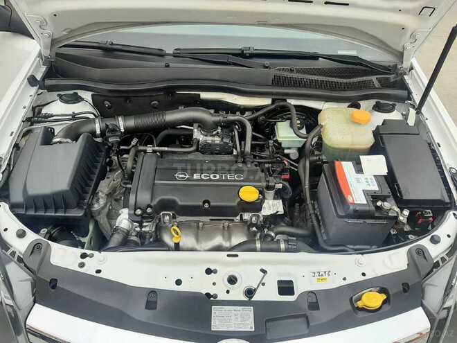 Opel Astra 2009, 143,000 km - 1.4 l - Bakı