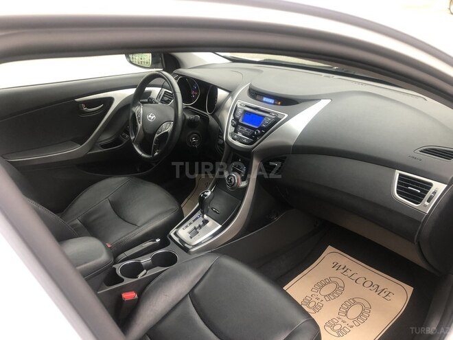 Hyundai Elantra 2013, 127,138 km - 1.8 l - Bakı