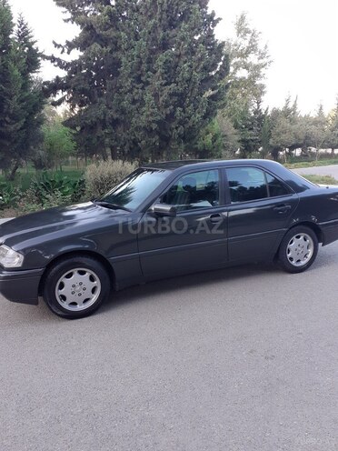 Mercedes C 180 1995, 400,000 km - 1.8 l - Bakı