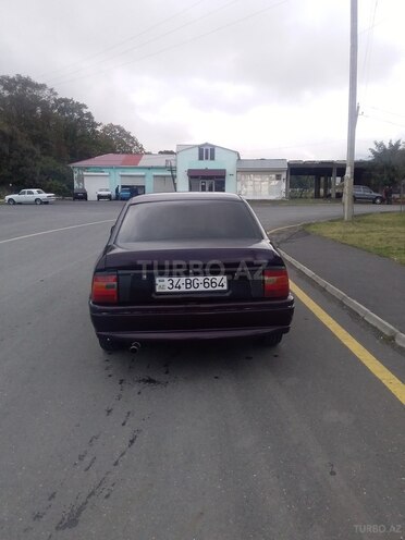 Opel Vectra 1994, 123,456 km - 1.8 l - Qax