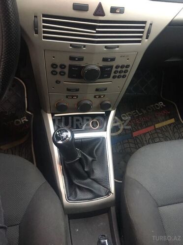 Opel Astra 2007, 292,000 km - 1.3 l - Bakı