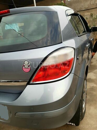 Opel Astra 2006, 176,000 km - 1.4 l - Bakı