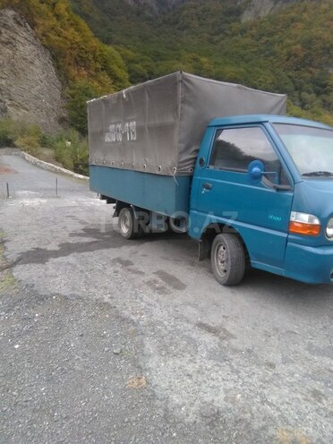 Hyundai H 100 1999, 264,627 km - 2.5 l - Qax
