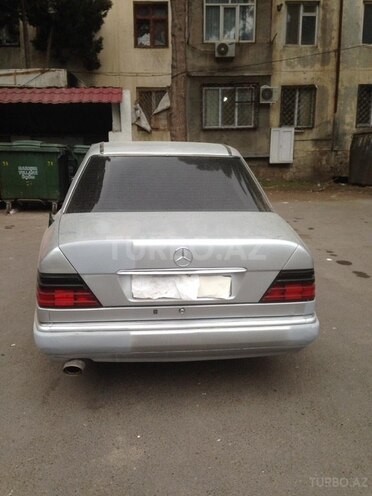 Mercedes E 200 1995, 350,000 km - 2.0 л - Bakı