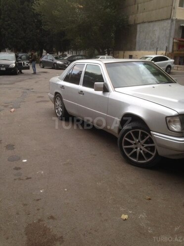 Mercedes E 200 1995, 350,000 km - 2.0 л - Bakı