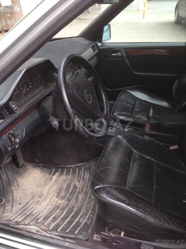 Mercedes E 200 1995, 350,000 km - 2.0 л - Bakı