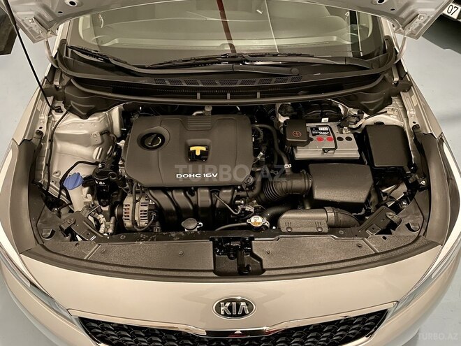 Kia Cerato 2017, 158,000 km - 2.0 l - Bakı