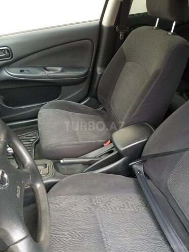 Nissan Sunny 2010, 195,000 km - 1.6 л - Bakı