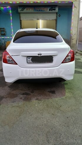Nissan Sunny 2014, 150,000 km - 1.6 l - Bakı
