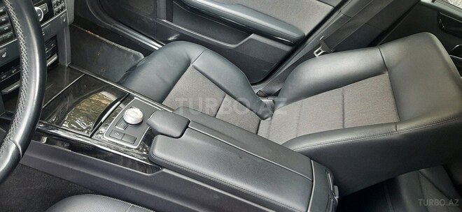 Mercedes E 300 2010, 67,000 km - 3.0 л - Bakı