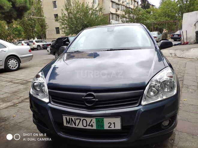 Opel Astra 2009, 168,750 km - 1.4 л - Bakı