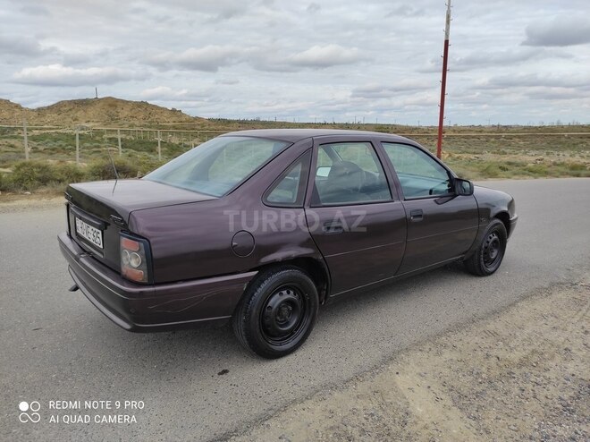 Opel Vectra 1992, 243,586 km - 1.6 l - Bakı