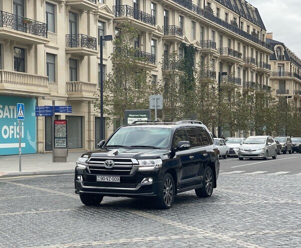 Toyota Land Cruiser 2011, 195,000 km - 4.0 l - Bakı