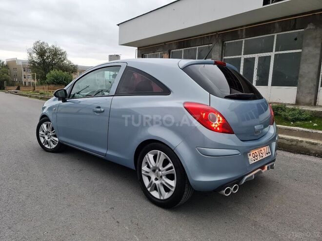 Opel Corsa 2008, 199,000 km - 1.4 l - Şəki