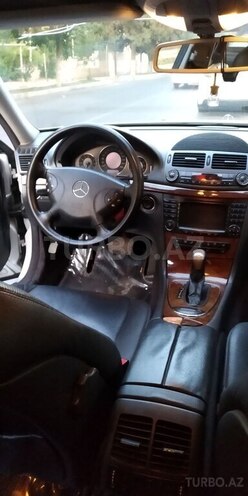 Mercedes E 320 2004, 272,000 km - 3.2 l - Bakı