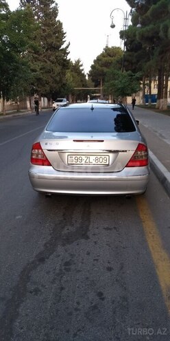 Mercedes E 320 2004, 272,000 km - 3.2 l - Bakı