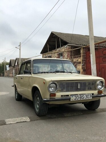 LADA (VAZ) 21011 1979, 300,000 km - 1.6 л - Göygöl