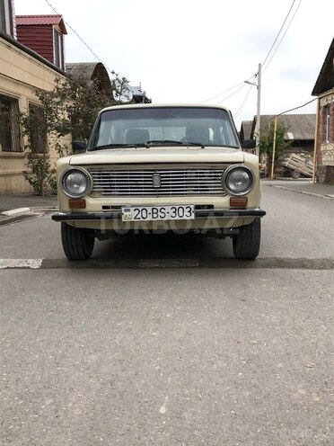 LADA (VAZ) 21011 1979, 300,000 km - 1.6 л - Göygöl