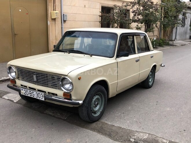 LADA (VAZ) 21011 1979, 300,000 km - 1.6 л - Göygöl