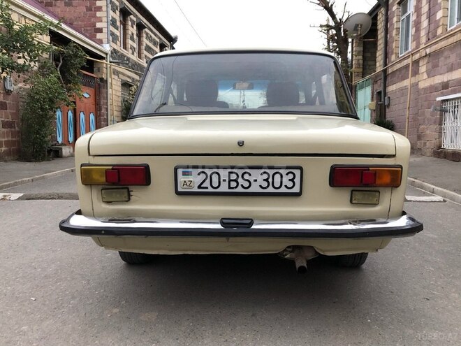 LADA (VAZ) 21011 1979, 300,000 km - 1.6 л - Göygöl