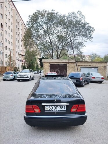 Mercedes E 240 1998, 325,000 km - 2.4 л - Sumqayıt